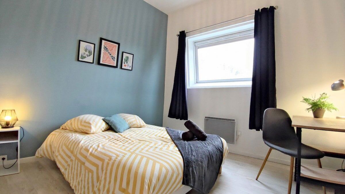 Photo of Bedroom in Tourcoing
