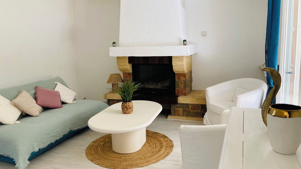 Photo of Livingroom in Aubagne