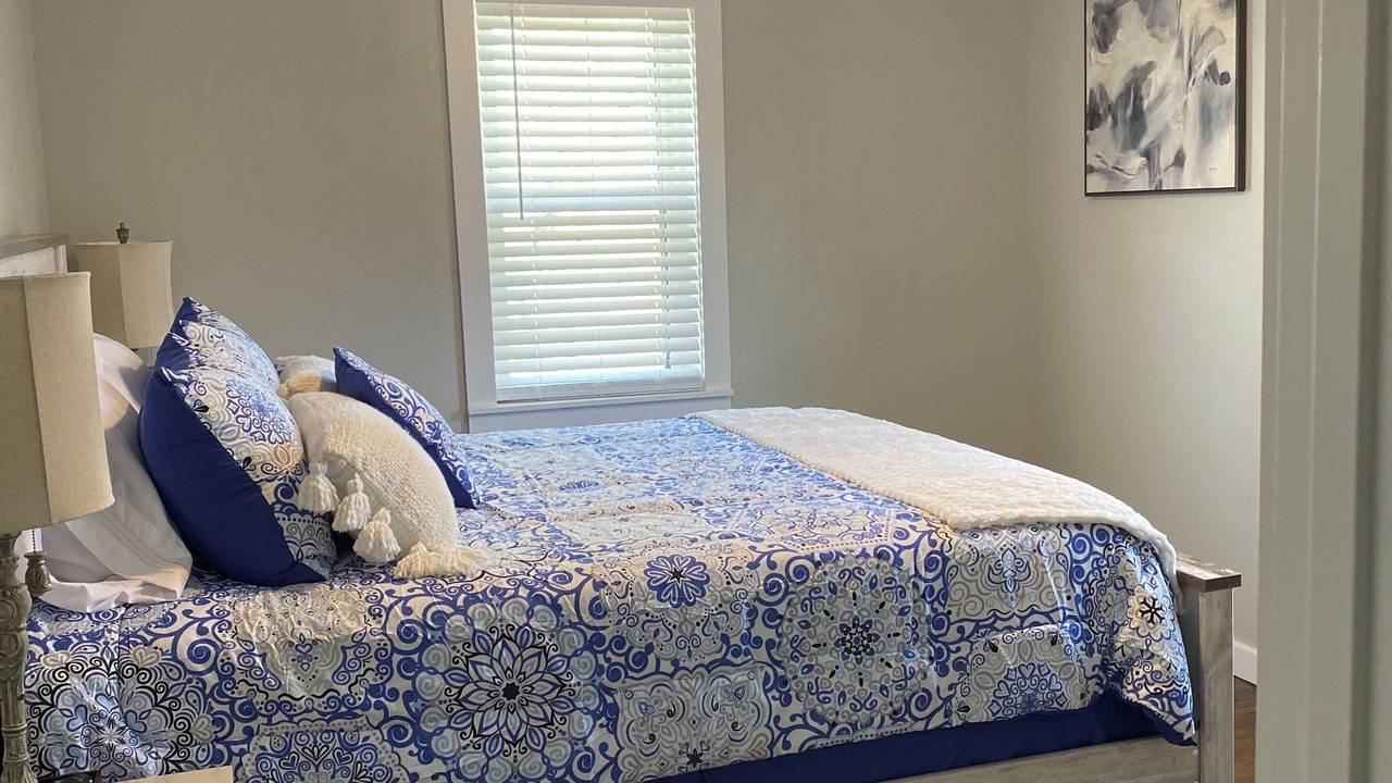 Photo of Bedroom in Marshall