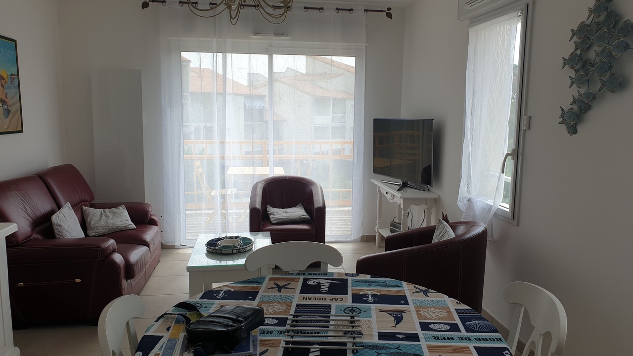 Photo of Livingroom in Port District