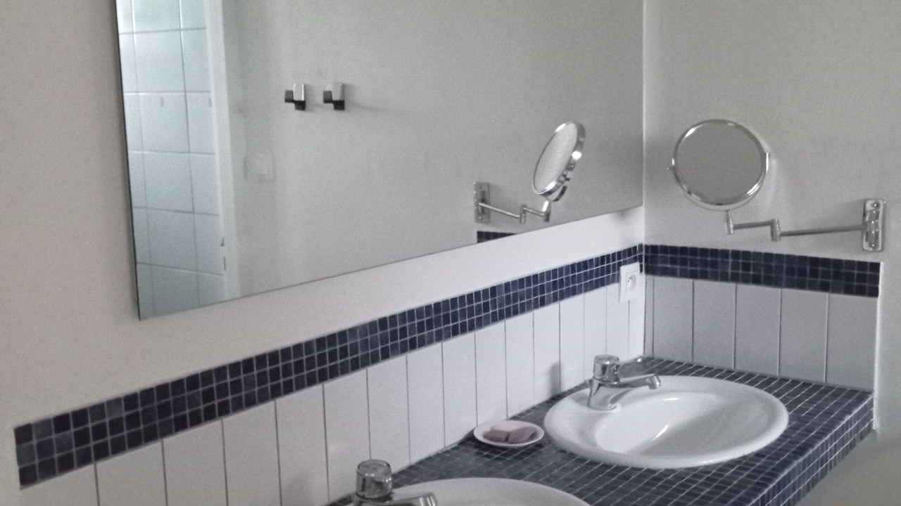 Photo of Bathroom in Champdray