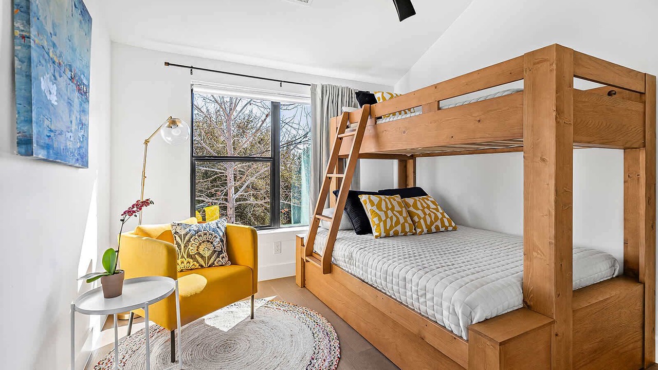 Photo of Bedroom in Rosewood