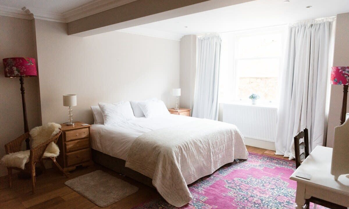 Photo of Others in Dowanhill