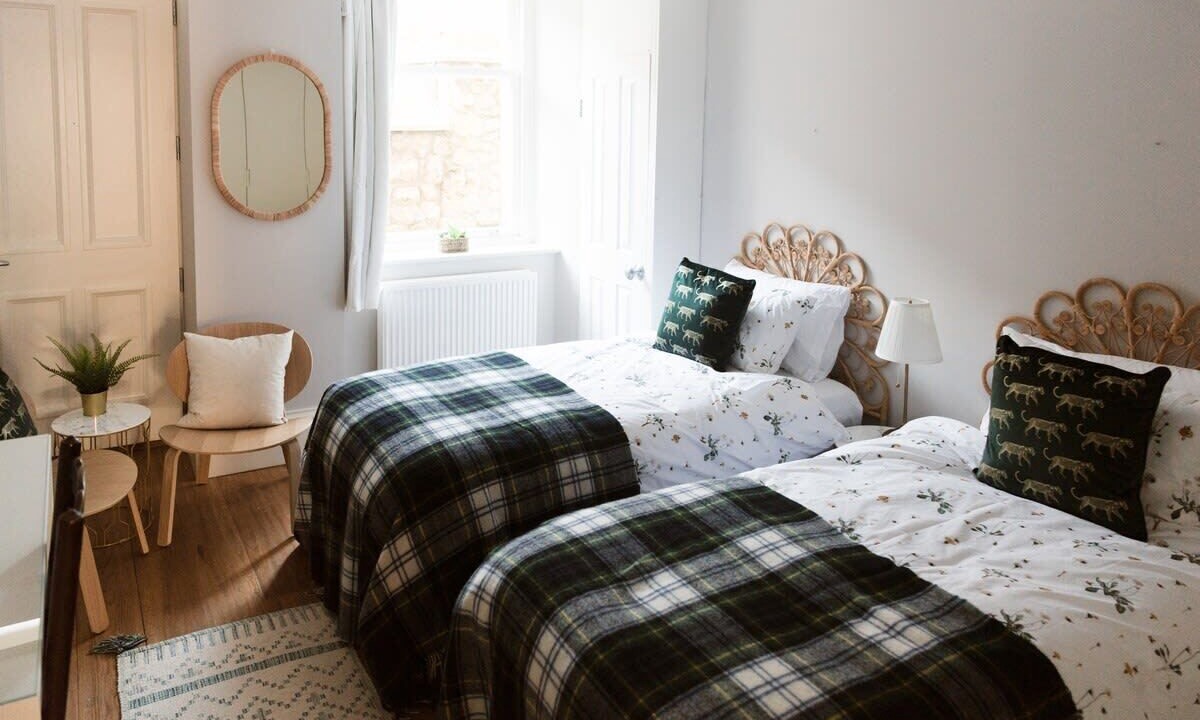 Photo of Others in Dowanhill