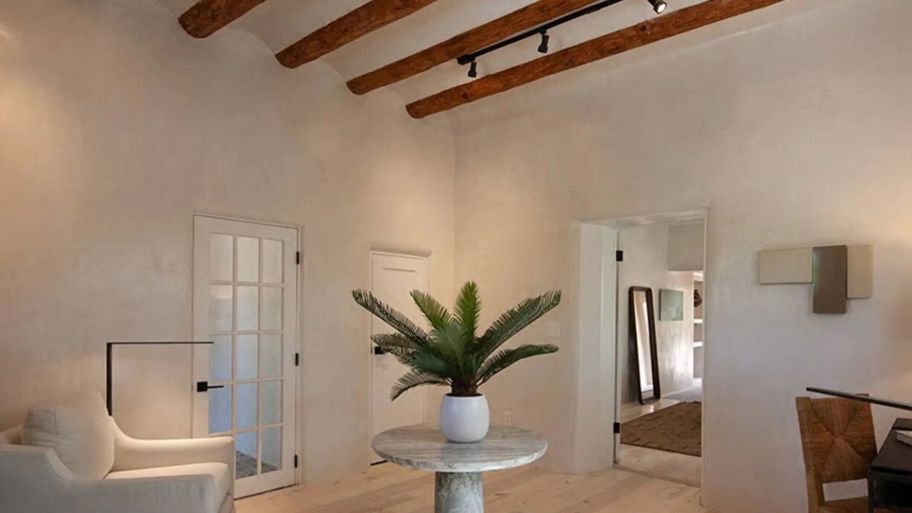 Photo of Livingroom in Downtown Santa Fe