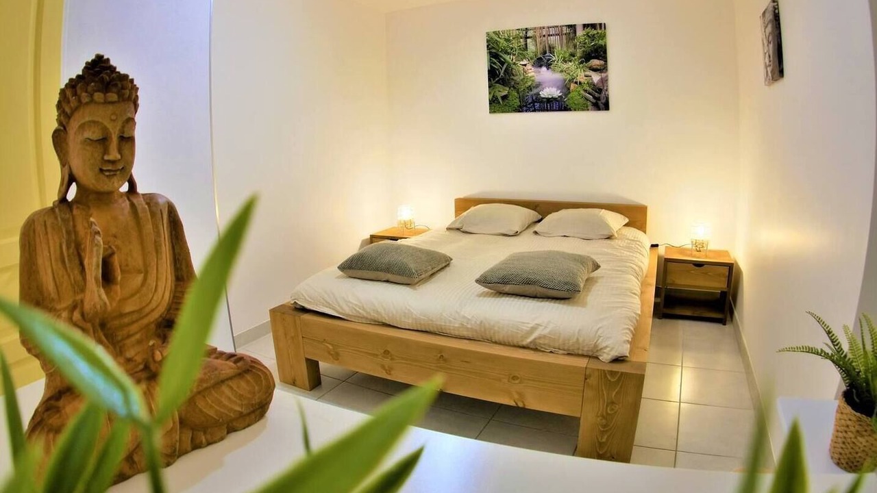 Photo of Bedroom in Faubourg