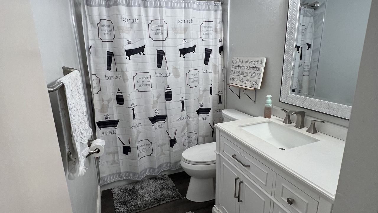 Photo of Bathroom in Sebring