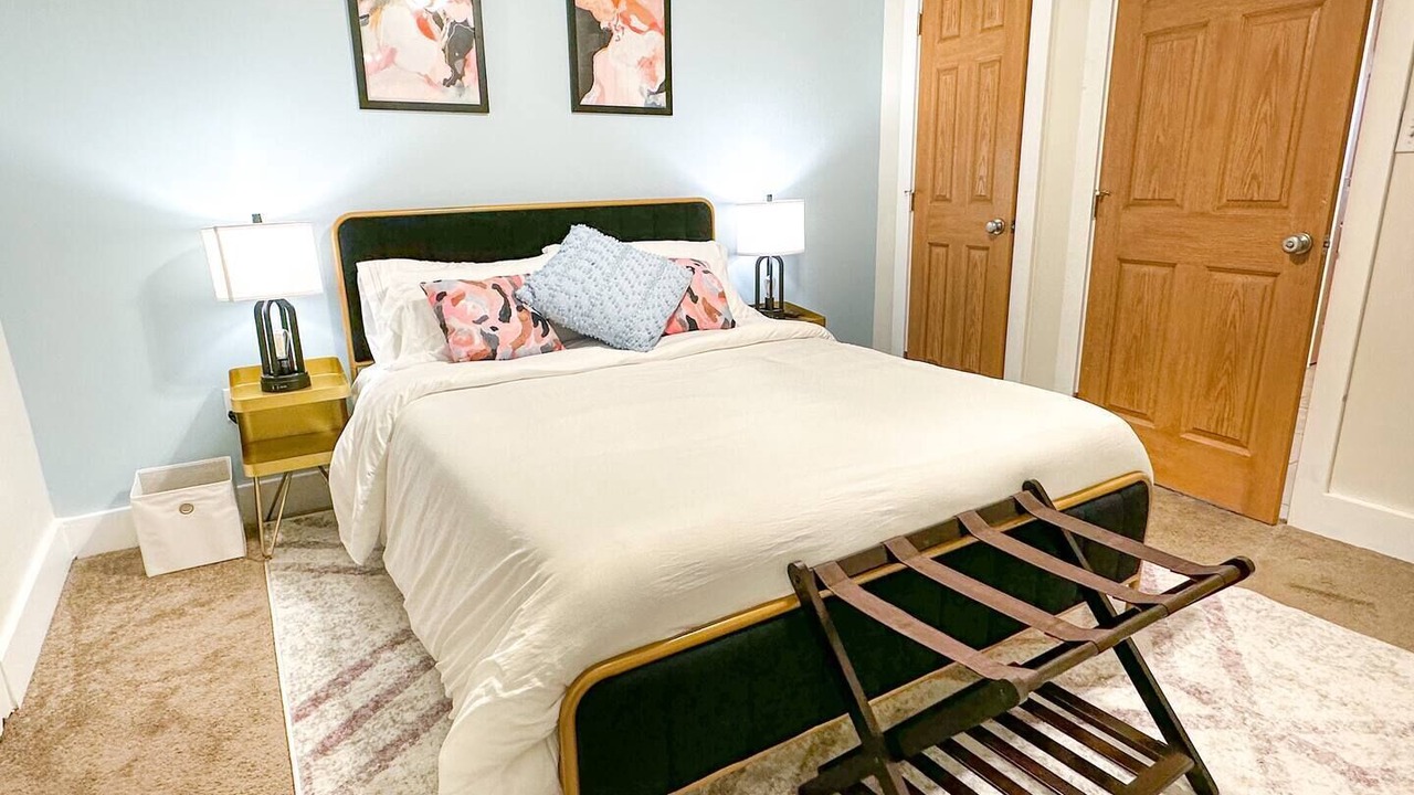 Photo of Bedroom in Seneca Falls