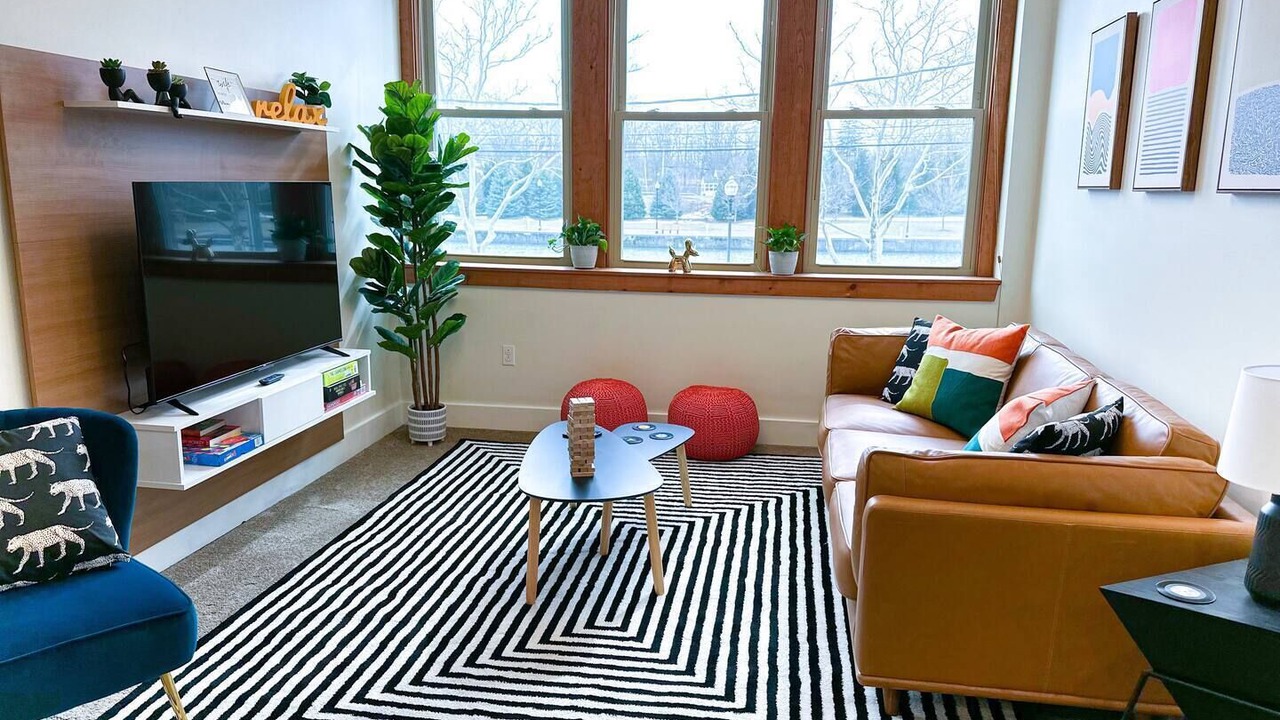 Photo of Livingroom in Seneca Falls
