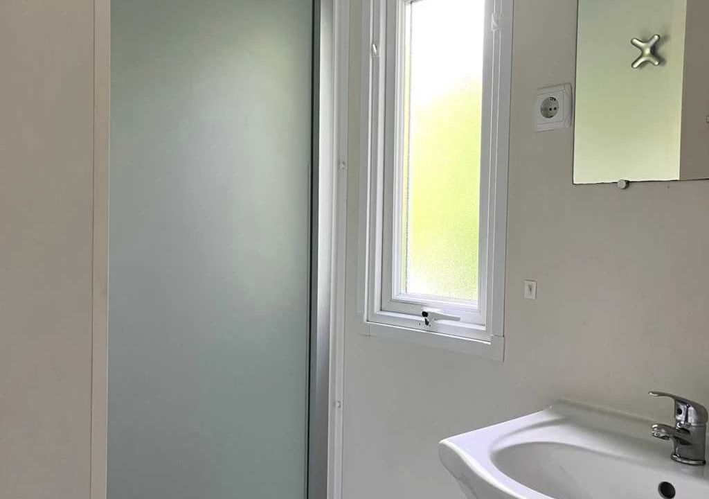 Photo of Bathroom in Angicourt