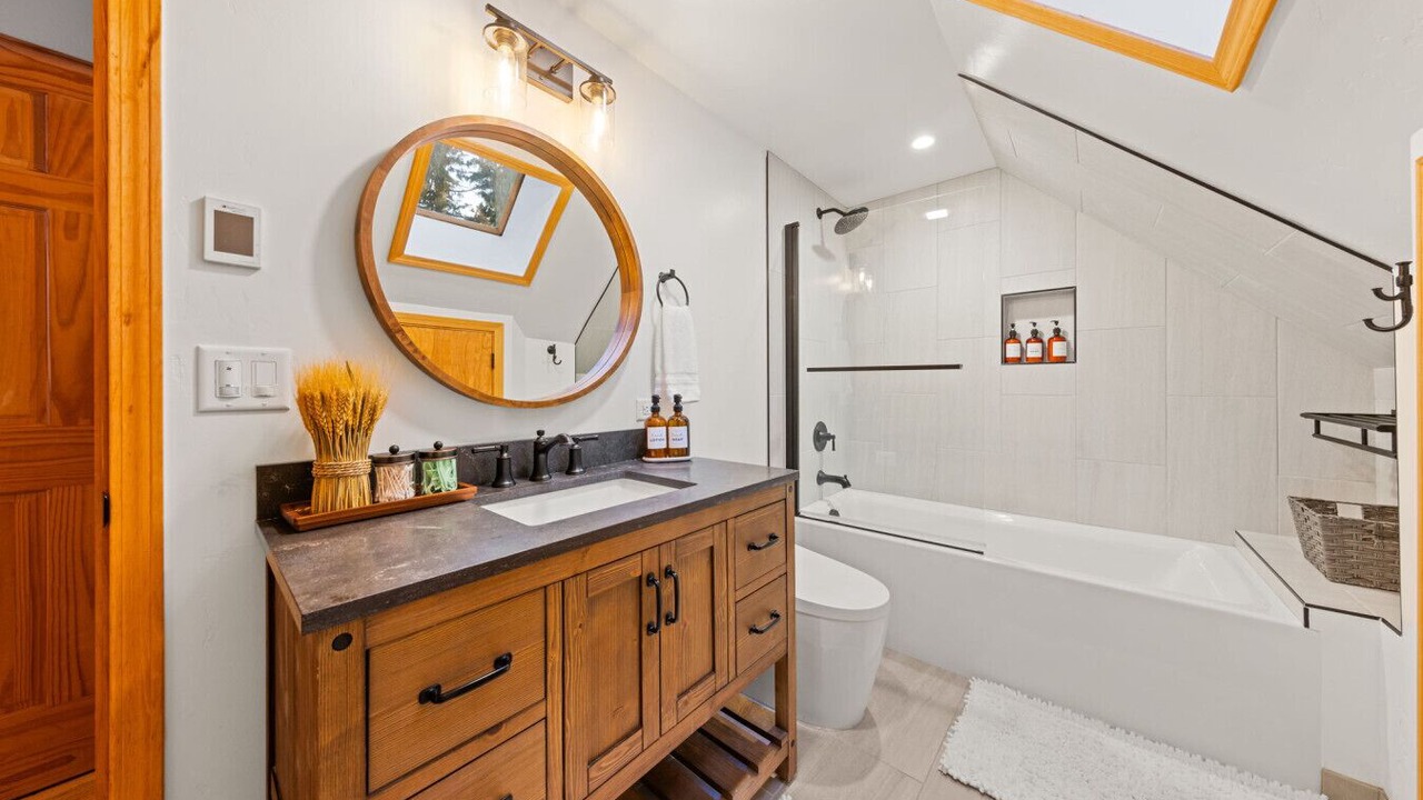 Photo of Bathroom in Brockway