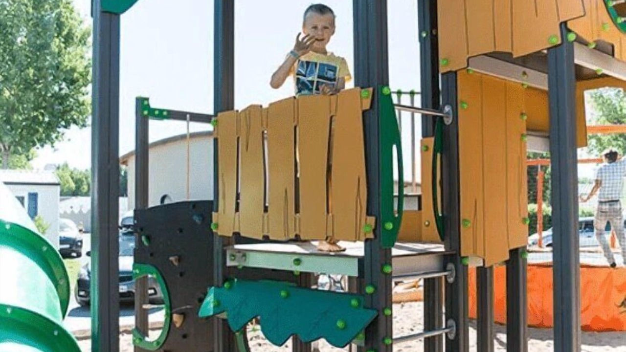 Photo of Others in Angles