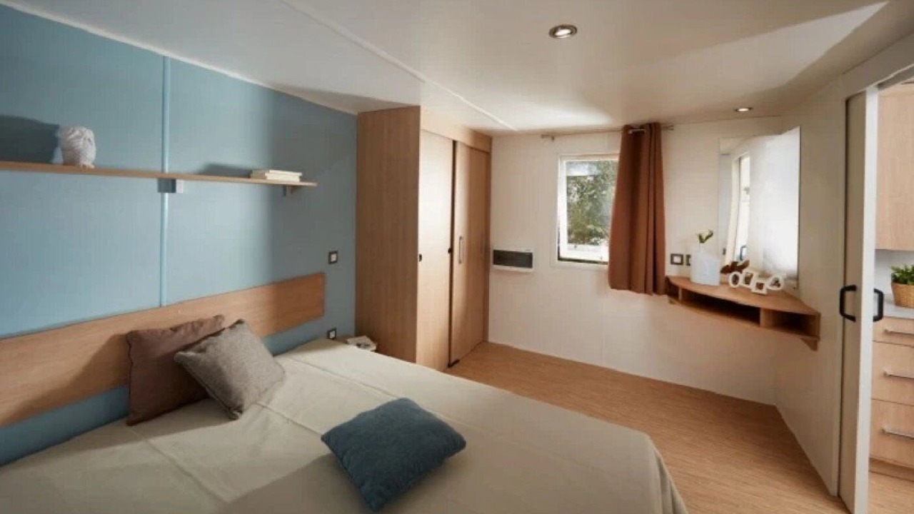 Photo of Bedroom in Angles