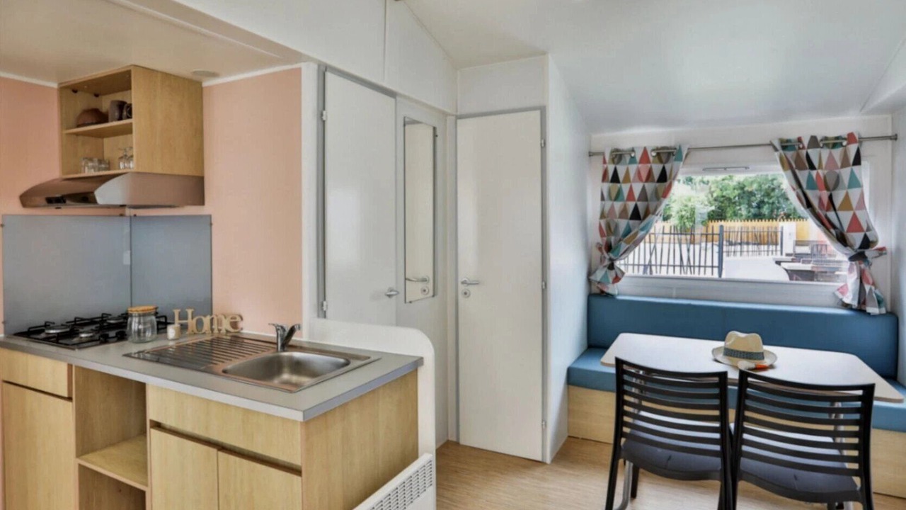 Photo of Kitchen in Angles