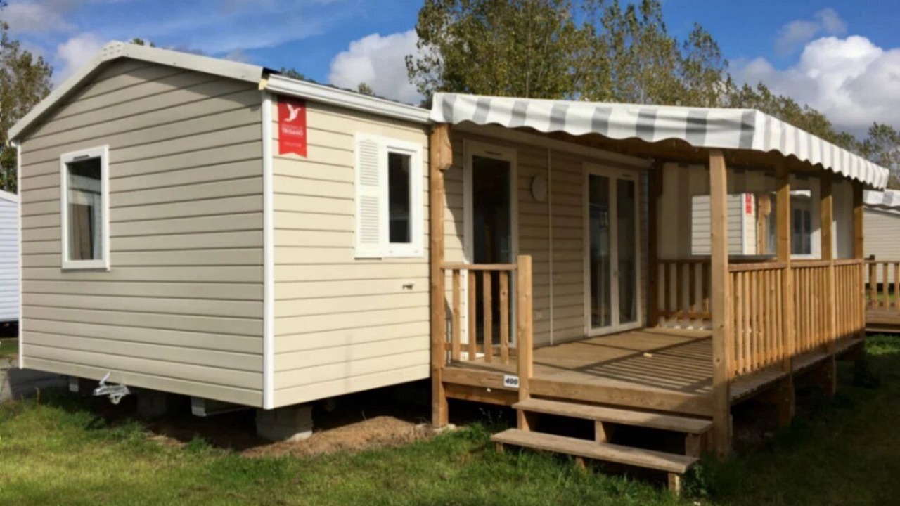 Photo of Outdoor in Angles