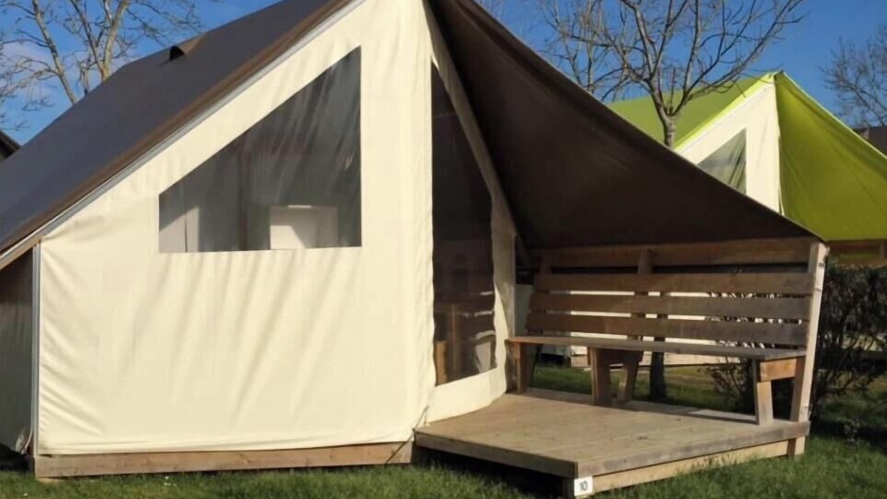 Photo of Outdoor in Angles