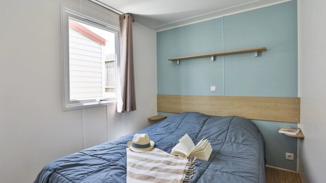 Photo of Bedroom in Angles