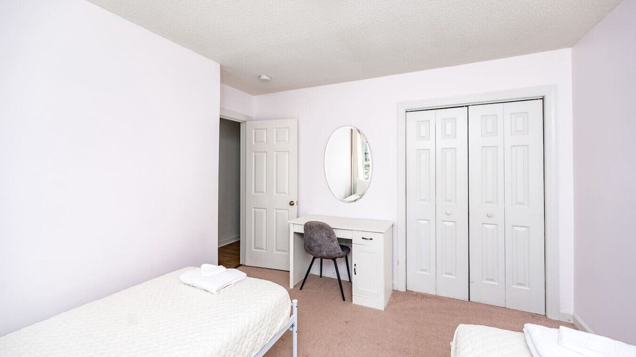 Photo of Bedroom in Apex