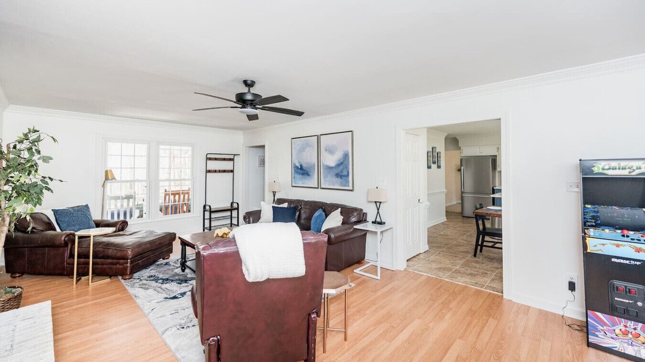 Photo of Livingroom in Apex
