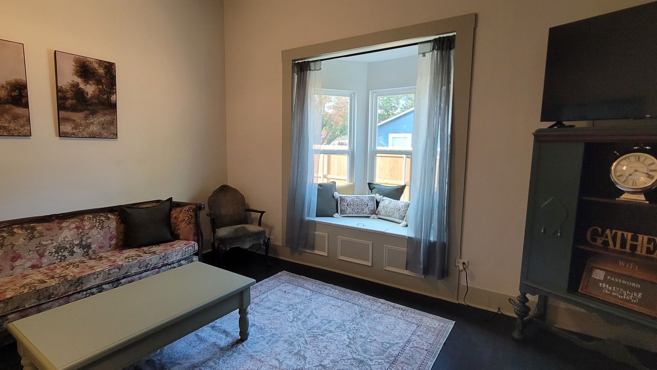 Photo of Bedroom in Cleburne