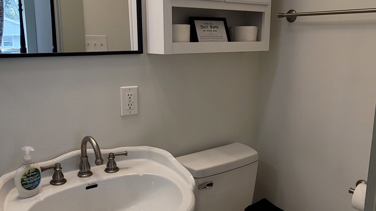 Photo of Bathroom in Cleburne