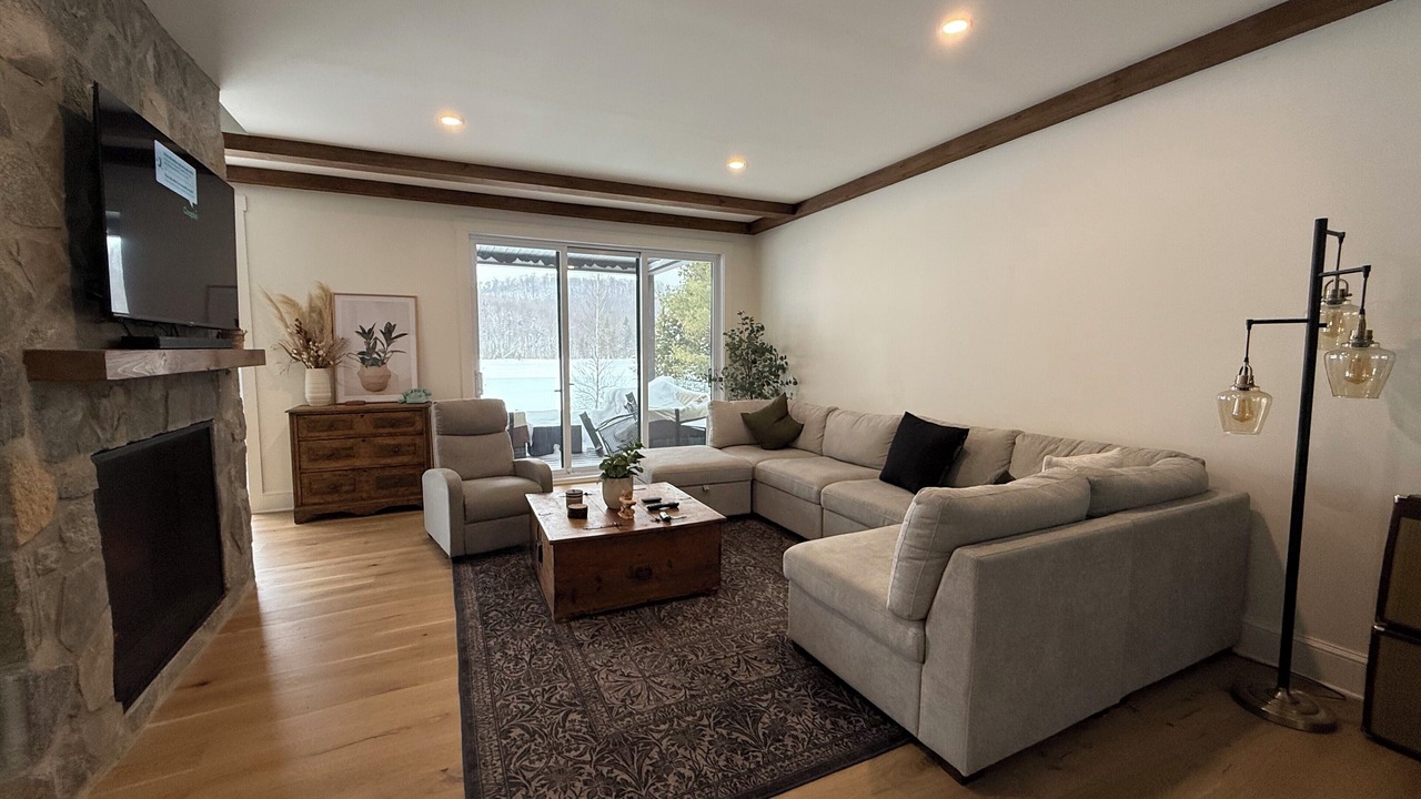 Photo of Livingroom in Orford