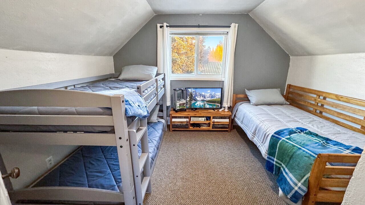 Photo of Bedroom in Cascade