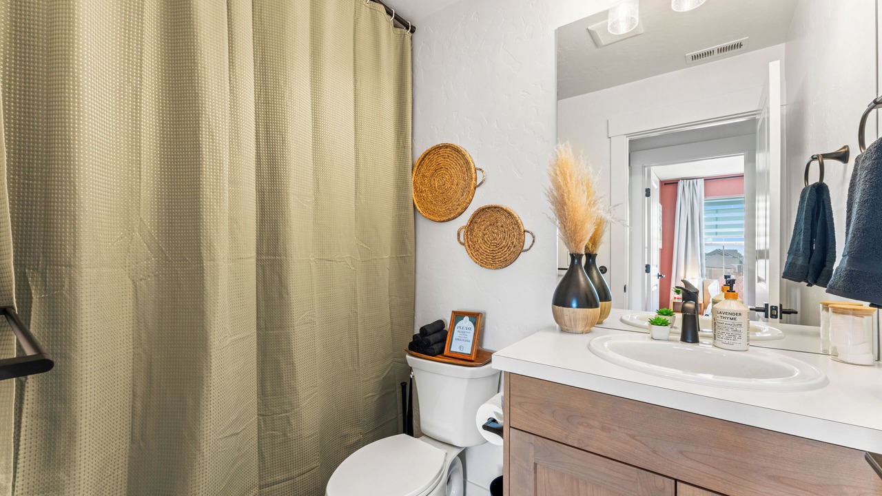 Photo of Bathroom in Southwest Ada County Alliance
