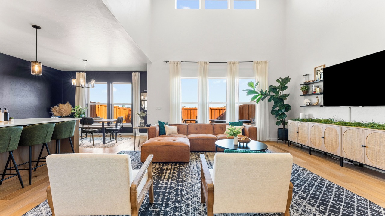 Photo of Livingroom in Southwest Ada County Alliance