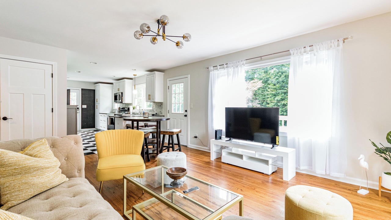 Photo of Livingroom in Raleigh