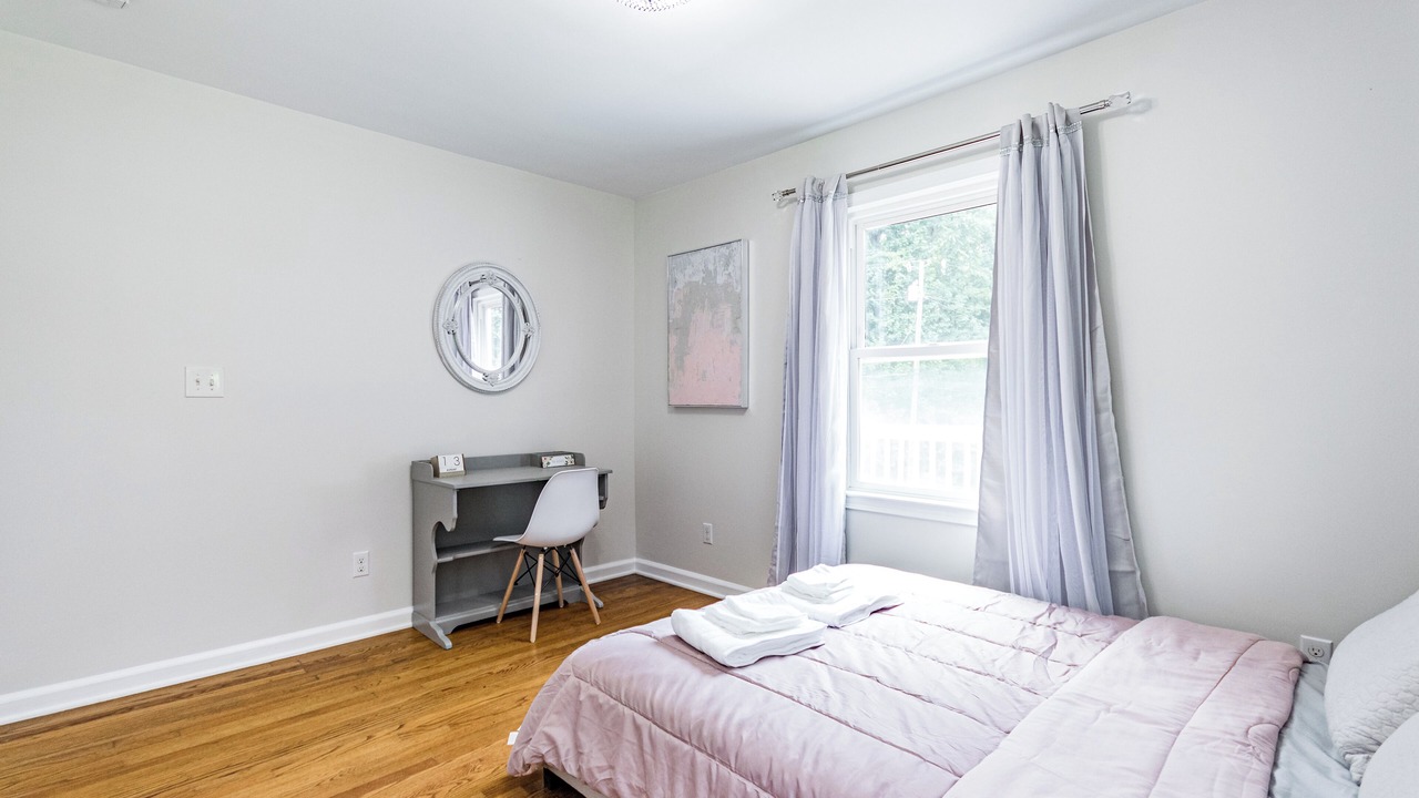 Photo of Bedroom in Raleigh