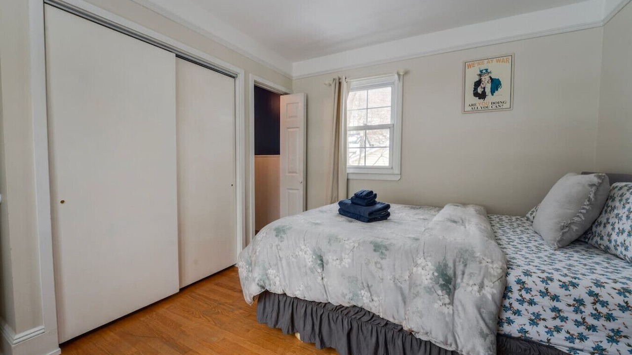 Photo of Bedroom in Highland Falls