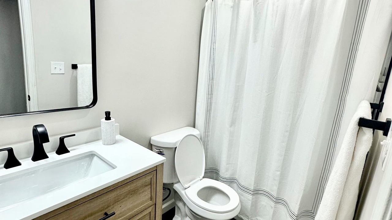 Photo of Bathroom in Lee's Summit