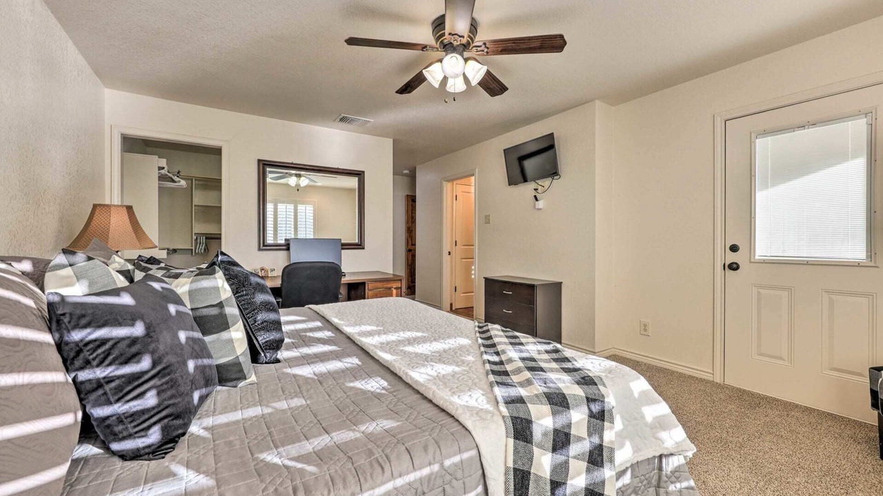 Photo of Bedroom in Seguin
