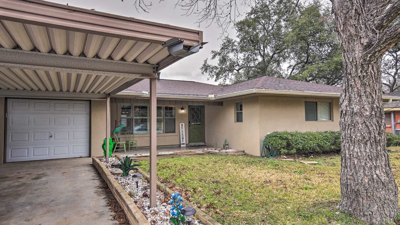 Photo of Outdoor in Seguin