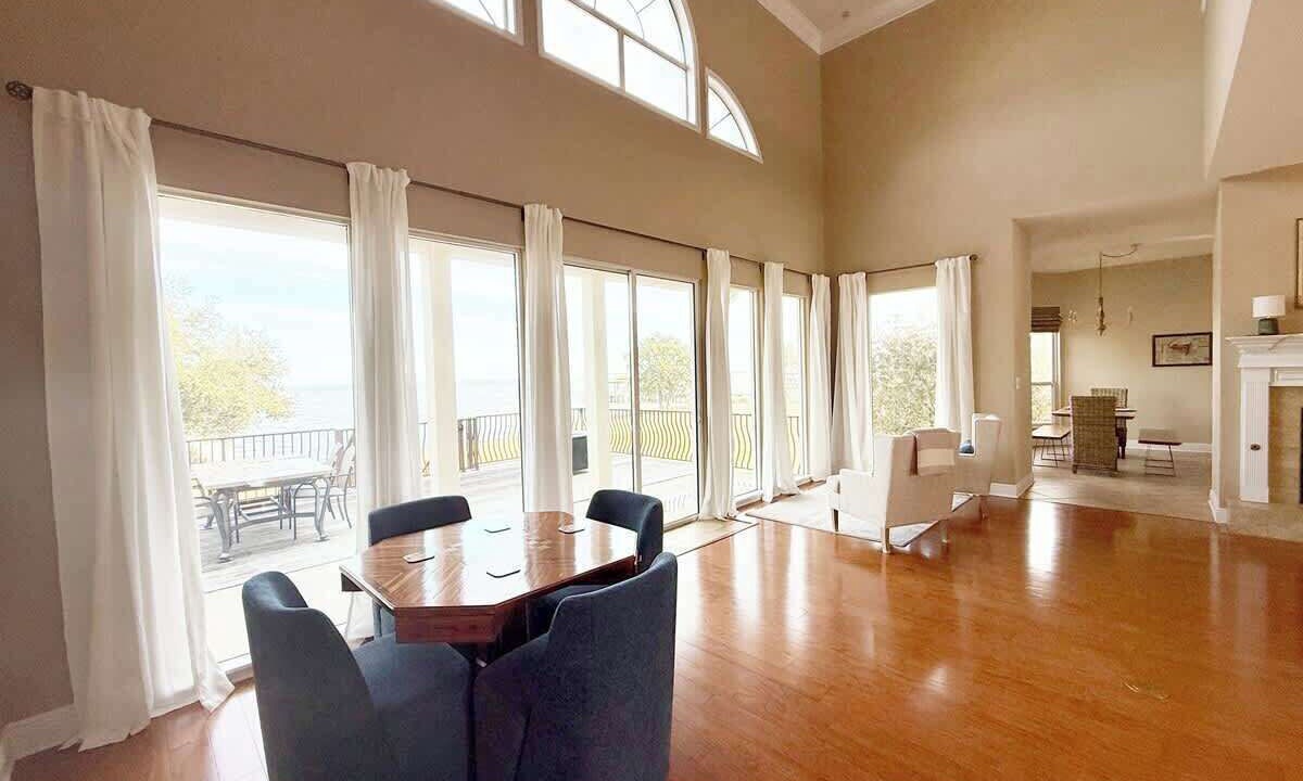 Photo of Others in Gulf Breeze