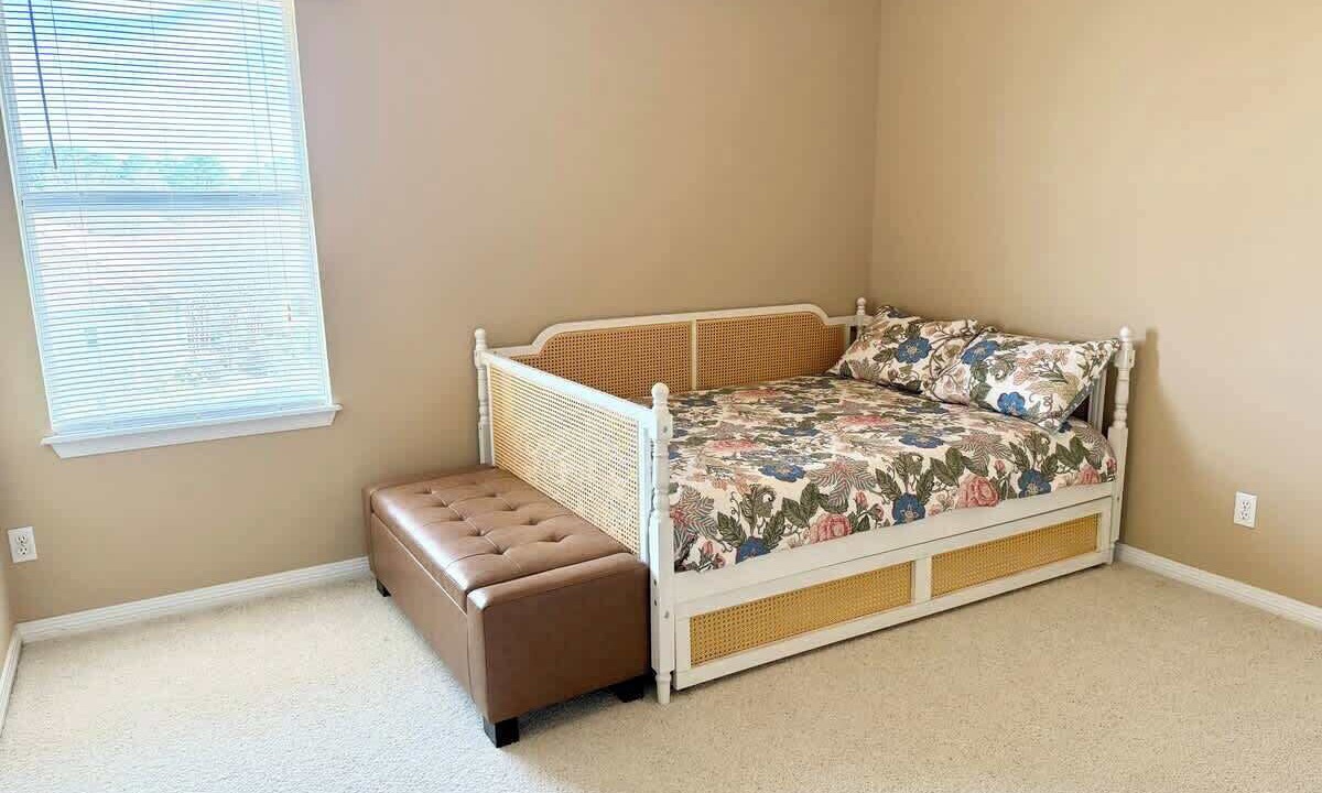 Photo of Bedroom in Gulf Breeze