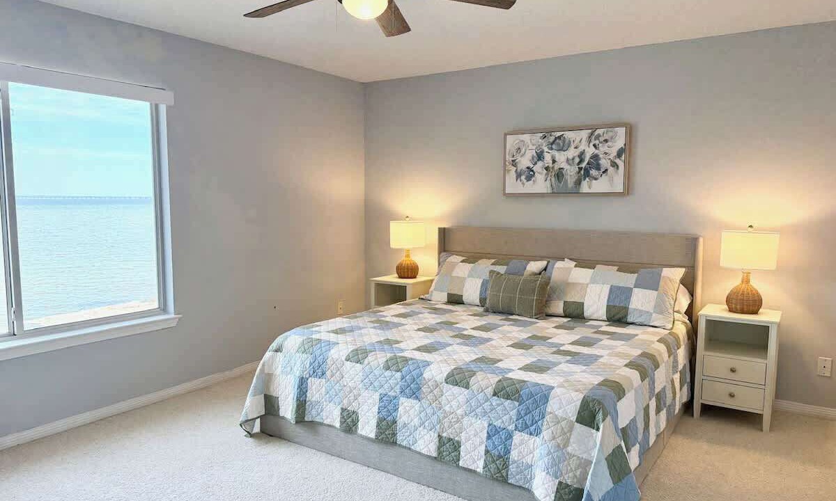 Photo of Bedroom in Gulf Breeze