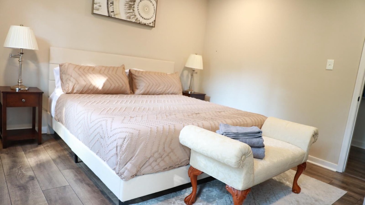 Photo of Bedroom in Midlothian