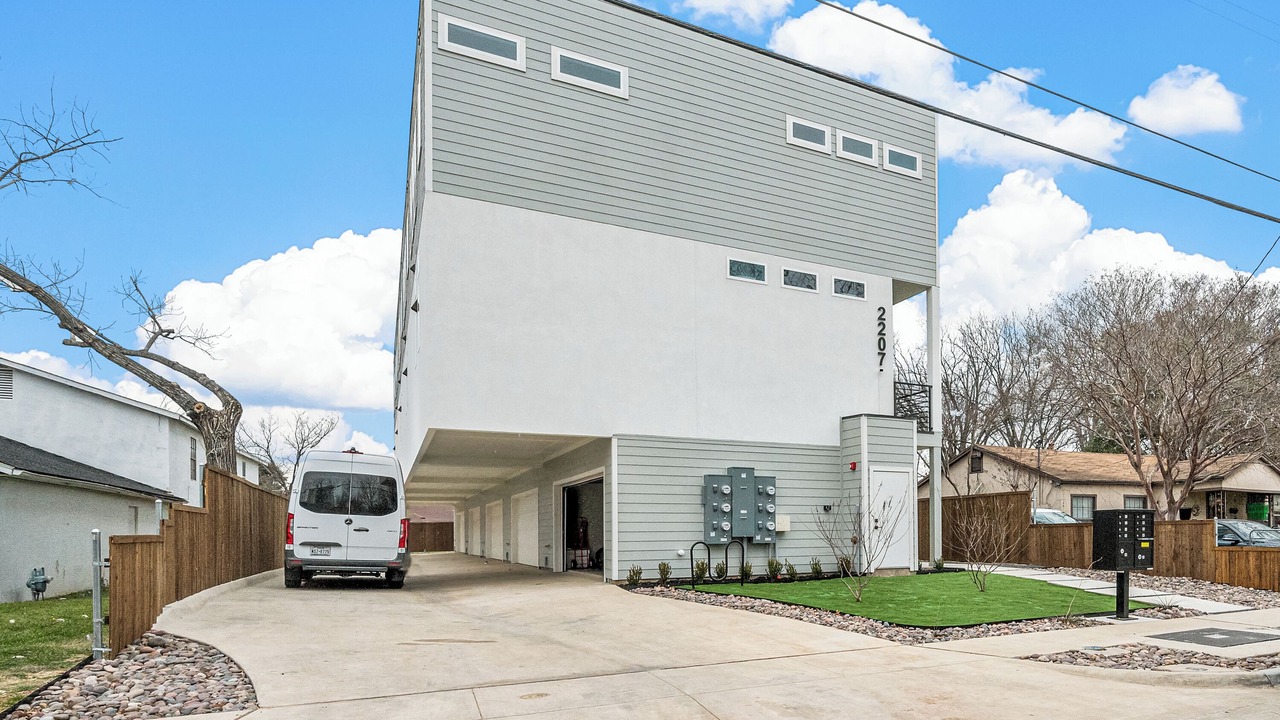 Photo of Outdoor in Dallas