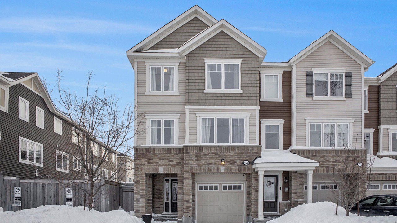 Photo of Outdoor in Ottawa Division