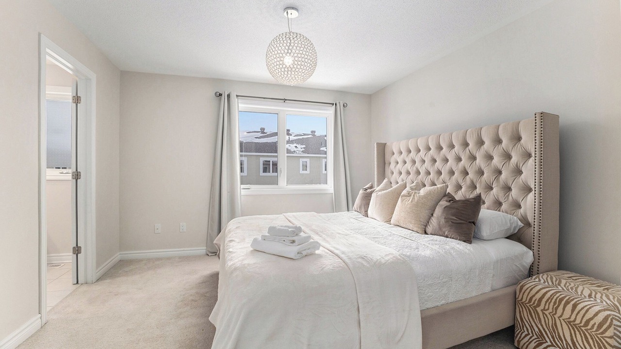 Photo of Bedroom in Ottawa Division