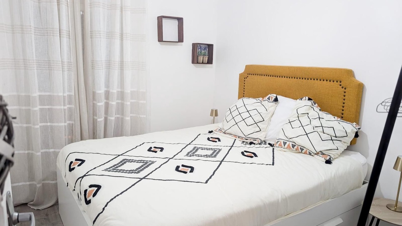 Photo of Bedroom in Houilles