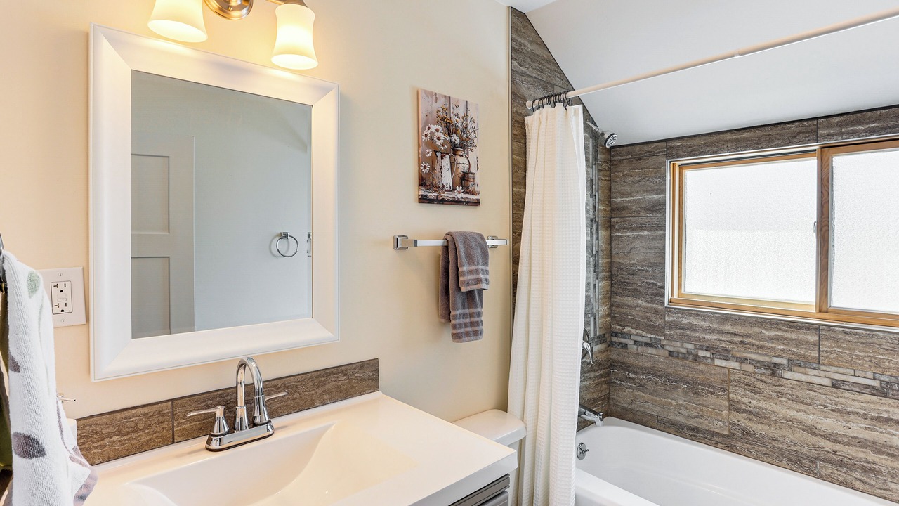 Photo of Bathroom in Mancos