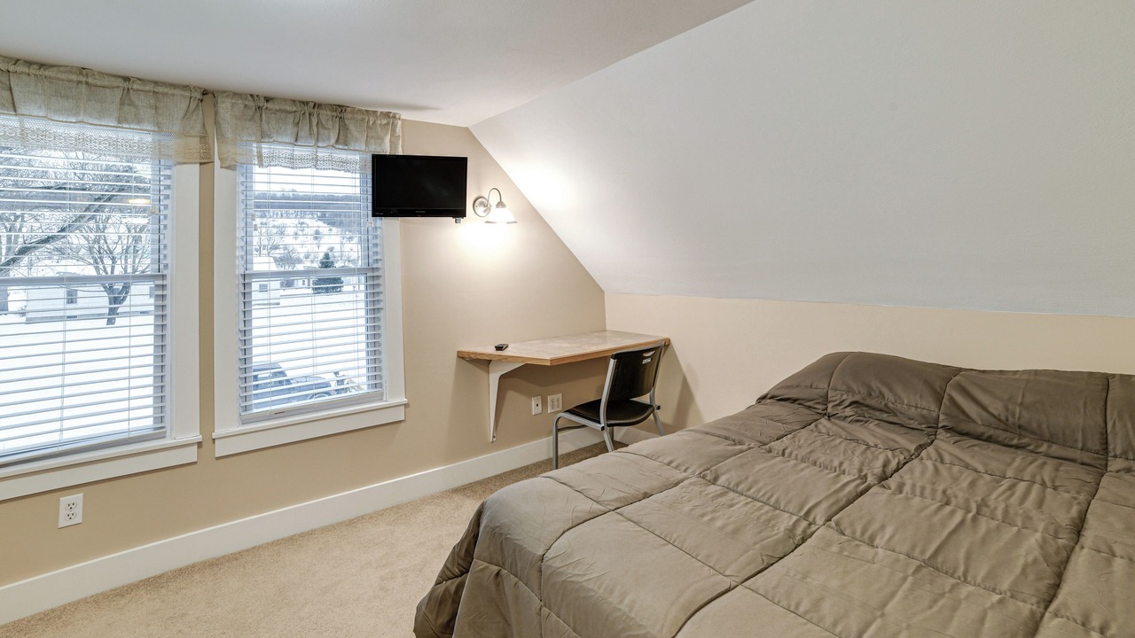 Photo of Bedroom in Munsons Corners