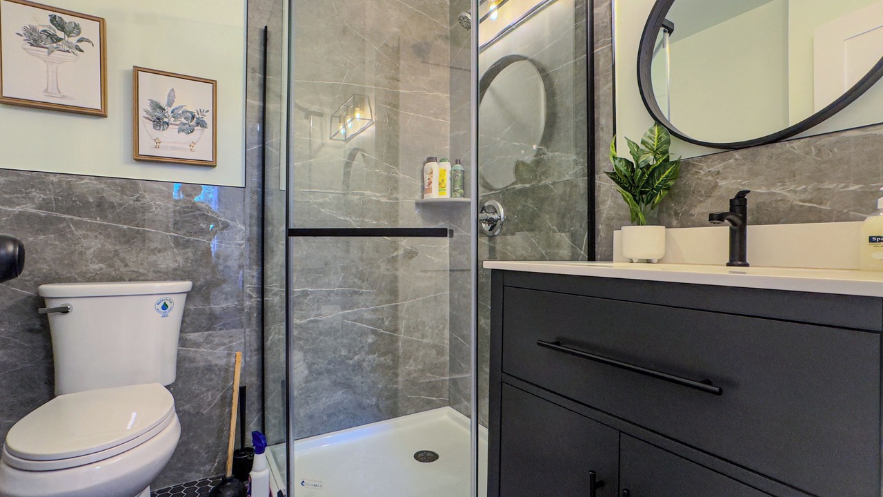 Photo of Bathroom in Powelton Village