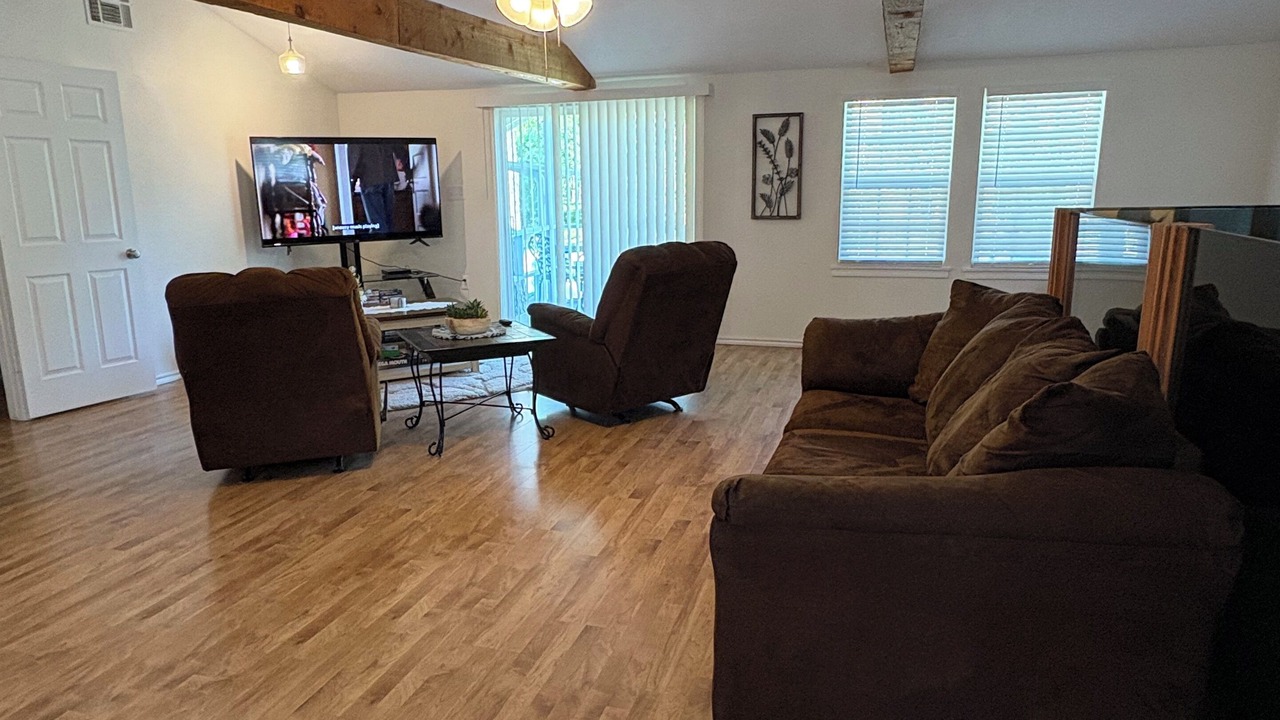 Photo of Livingroom in Coldspring