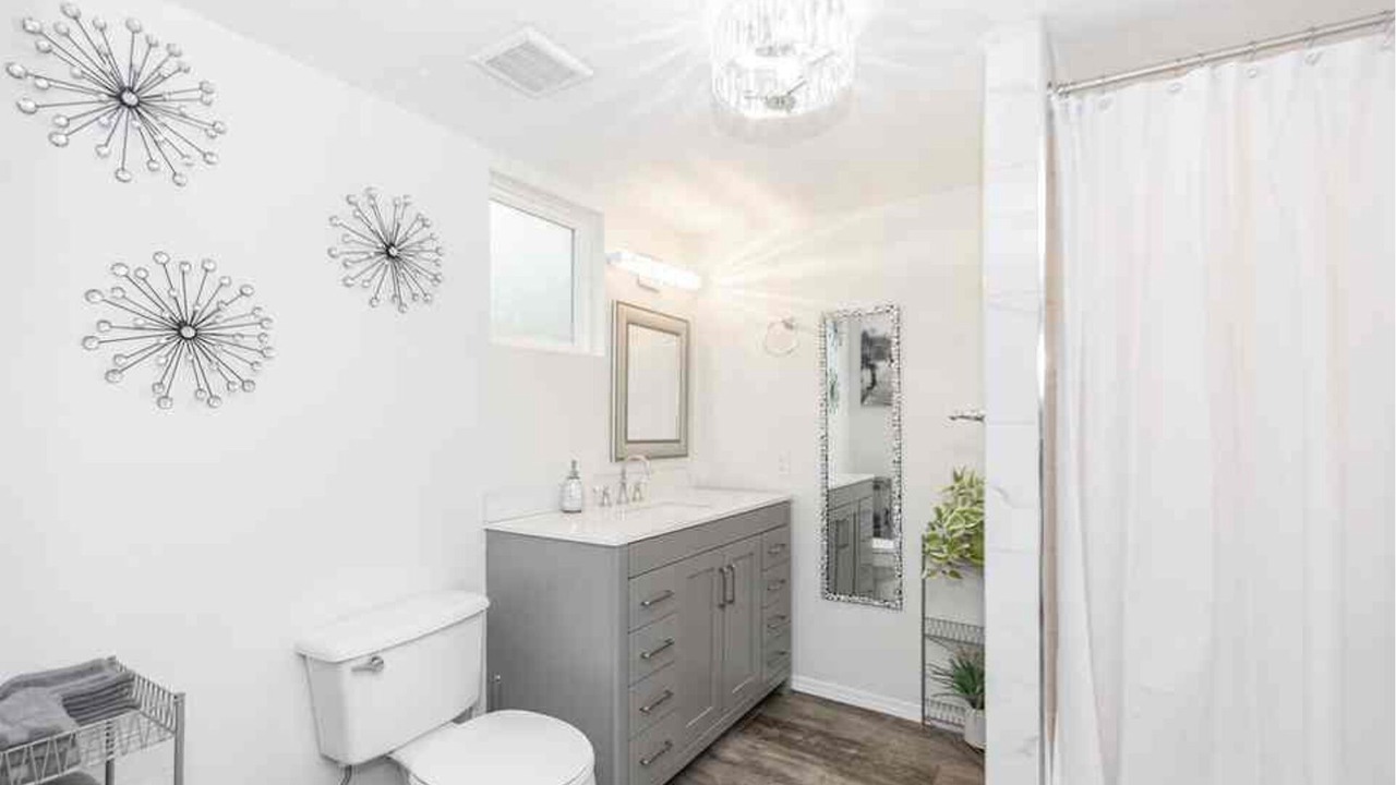 Photo of Bathroom in Coldspring