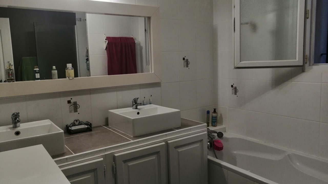 Photo of Bathroom in Serignan-du-Comtat