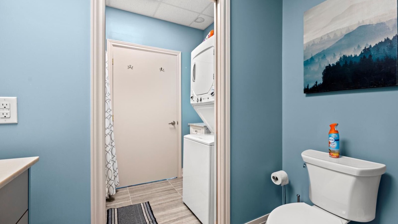 Photo of Bathroom in York University Heights